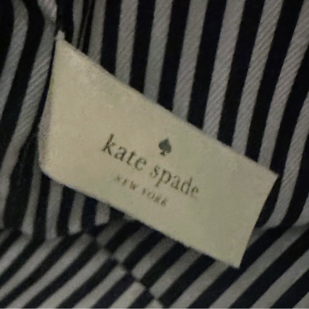 Kate Spade Black Pebbled Leather Scalloped Tote w/ White Trim & Stripped Lining - Picture 5 of 8
